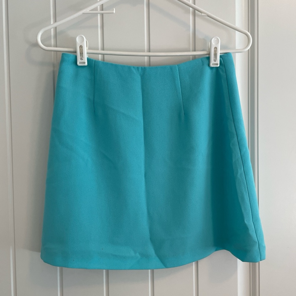 R-Wear Women’s Mini Skirt with Zipper